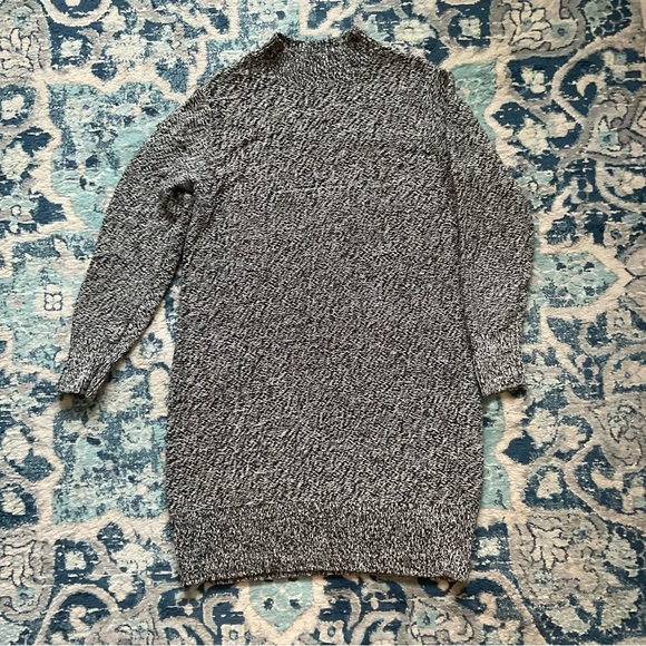 Old Navy grey marbled sweater dress. Size Large. - Picture 1 of 2
